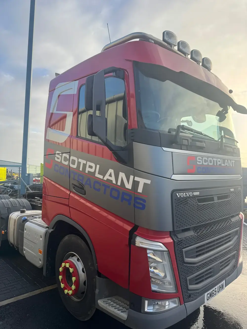 Lorries & buses — completed Rood Signs project