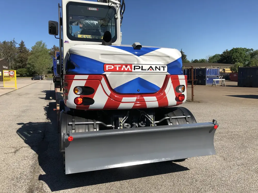 Plant & machinery — completed Rood Signs project